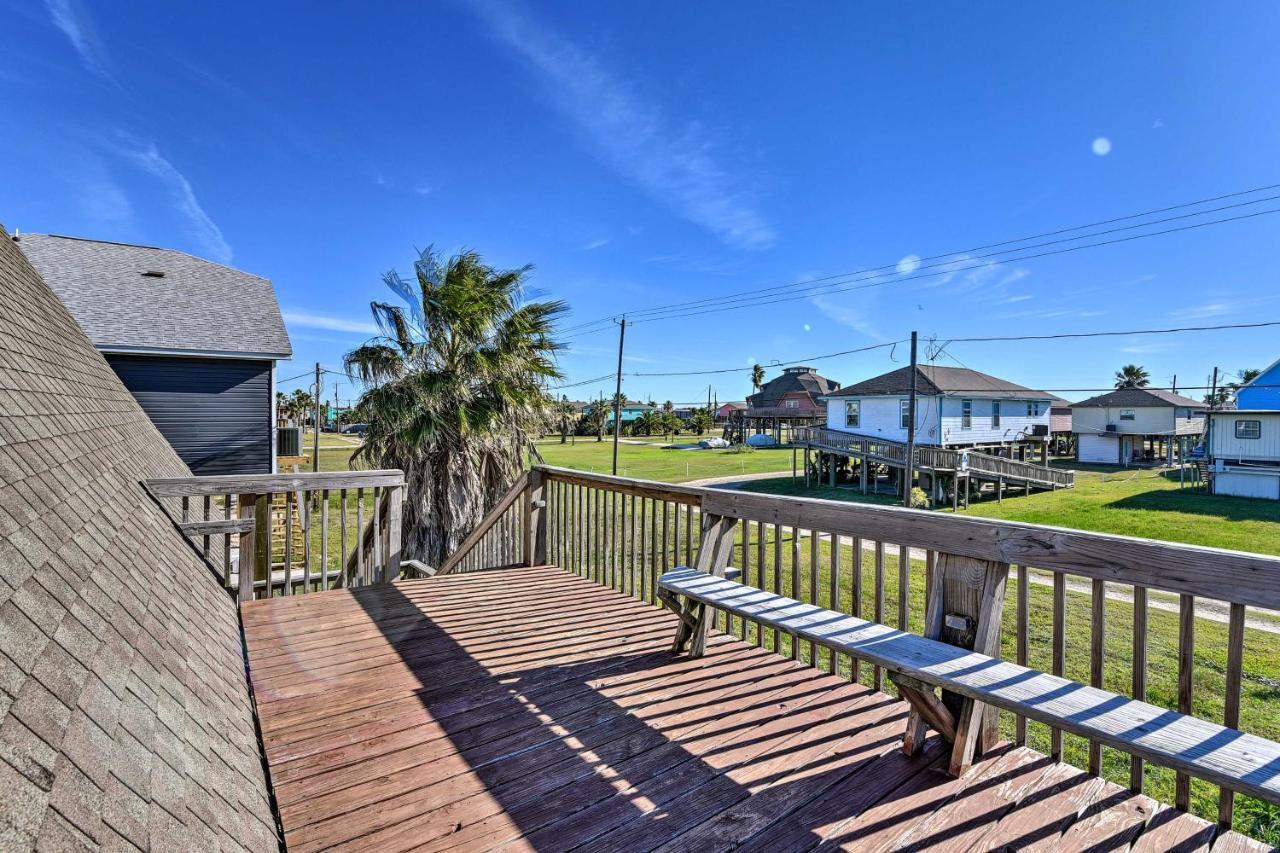 A-Frame Home With Deck - 2 Blocks To Surfside Beach! Kültér fotó